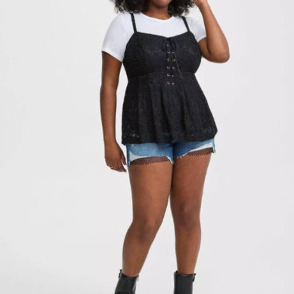 NWT Torrid Peplum Lace Corset - Picture 1 of 4